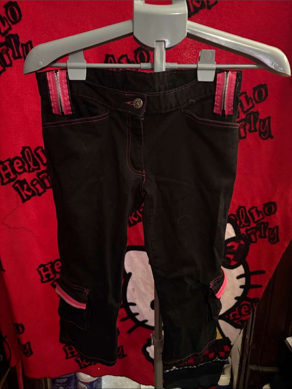 Jr's Black Stretch Cargo Pants with Pink Trim